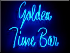Golden Times Bar Soi 8