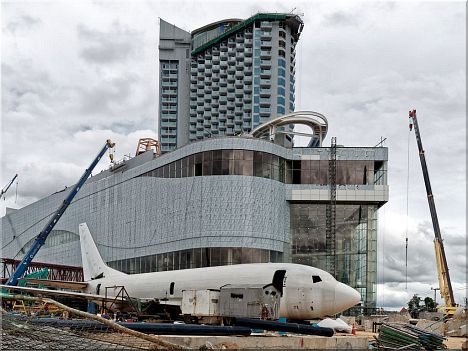 An Aircraft landed in front of North Pattaya's new Terminal 21