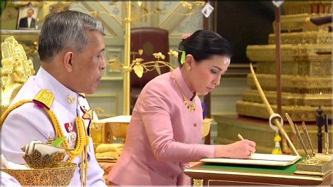 His Majesty King Maha Vajiralongkorn married General Suthida