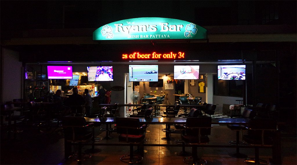 Ryan's Irish Sports Bar