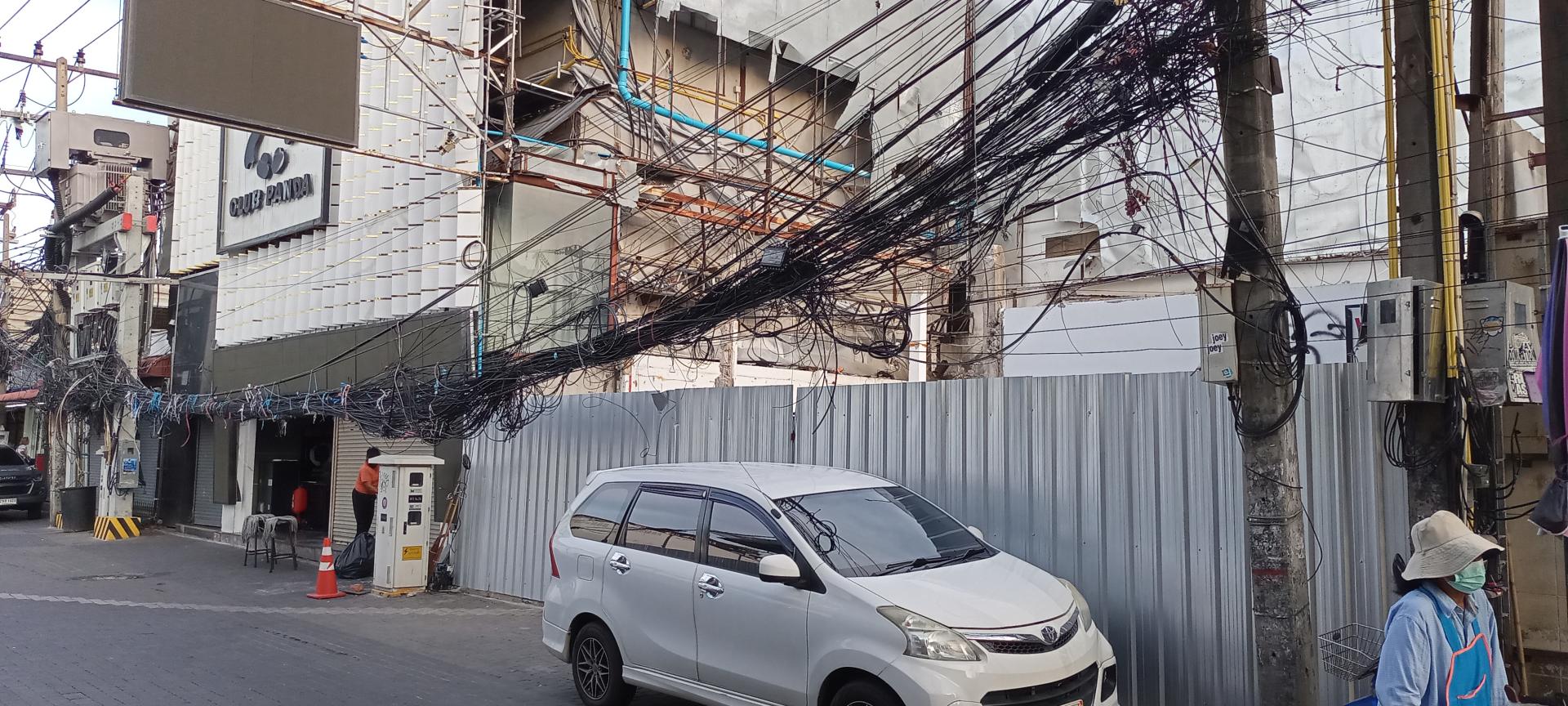 Dangerous Cables on Walking Street