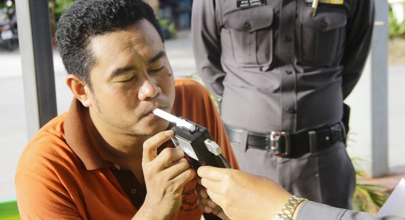 Alcohol test in Thailand: Not for Bentley drivers