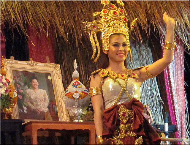 NightWalker's Pattaya Picture Show: E-Sarn Festival