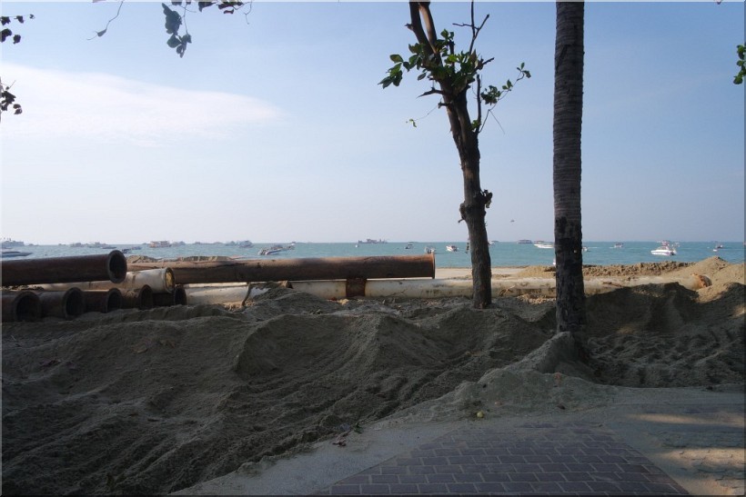 NightWalker's Pattaya Picture Show: Restoring Pattaya Beach